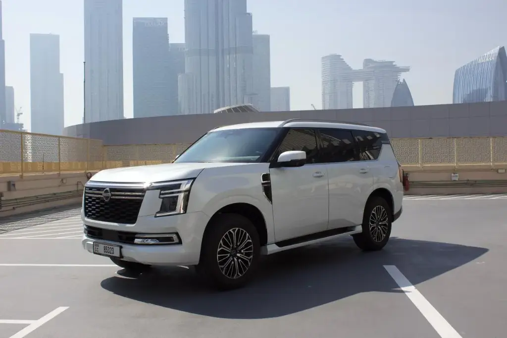 Nissan Patrol SE Platinum 2025